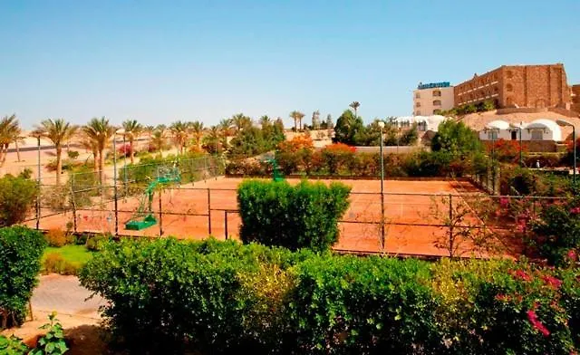 Brayka Bay Reef Abu Dabab